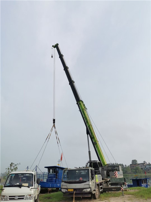 美兰区桥梁建设吊装案例